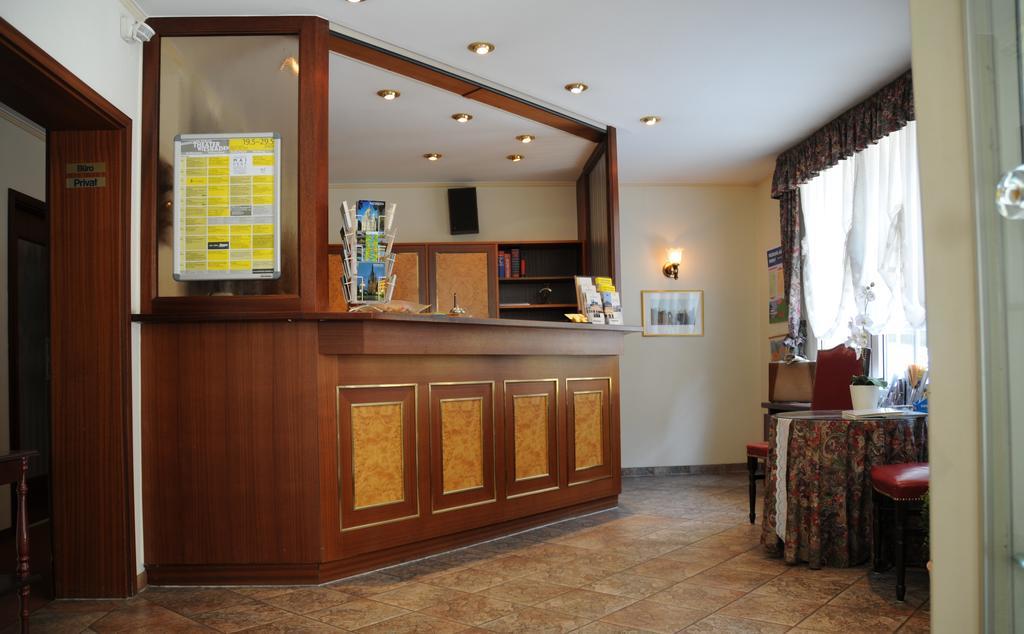 Hotel Admiral Wiesbaden Extérieur photo