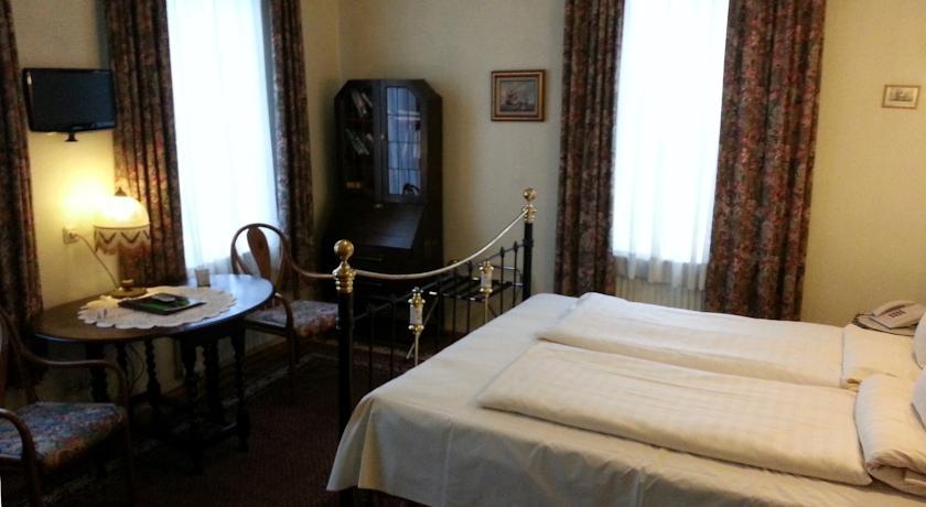 Hotel Admiral Wiesbaden Extérieur photo